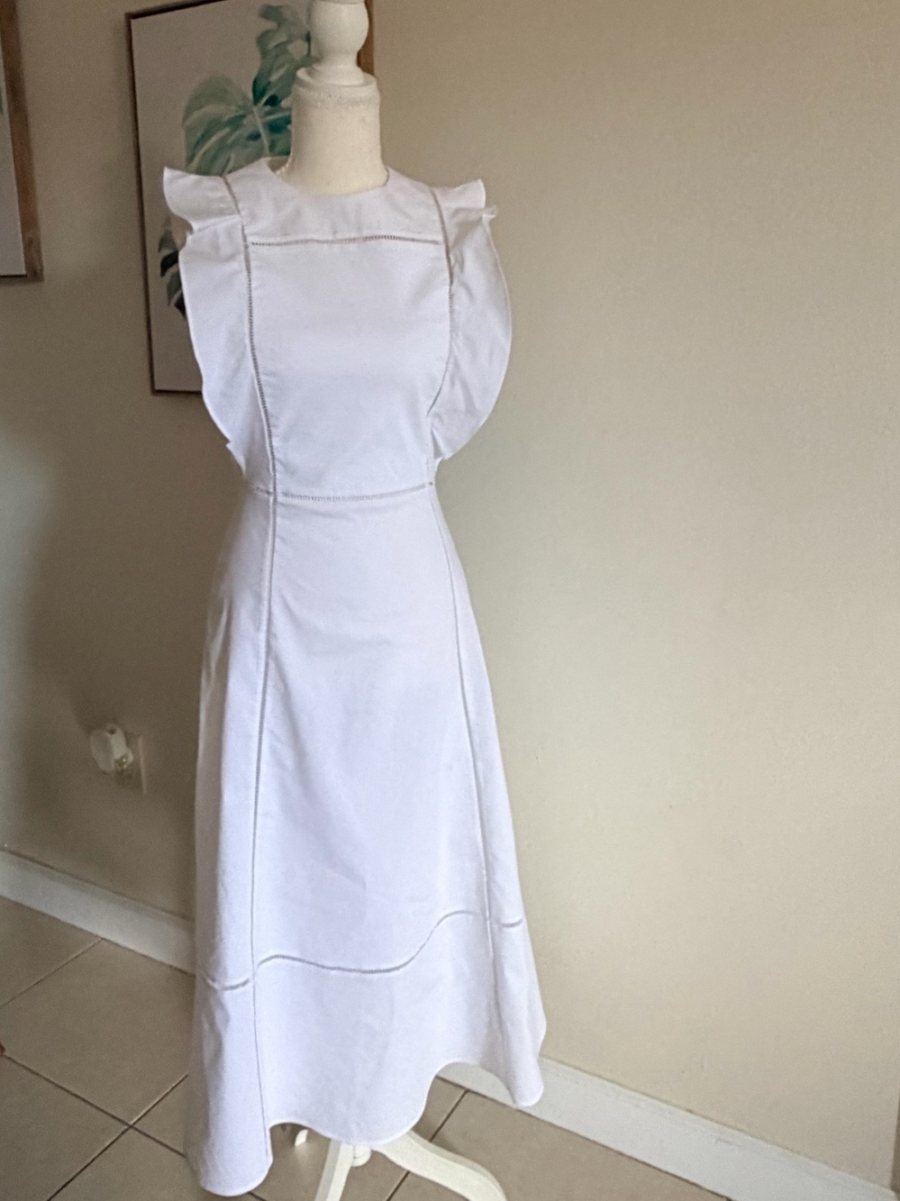 COS White Architectural Ruffle Midi Dress with Cutout Details – Size US 4 / Smal